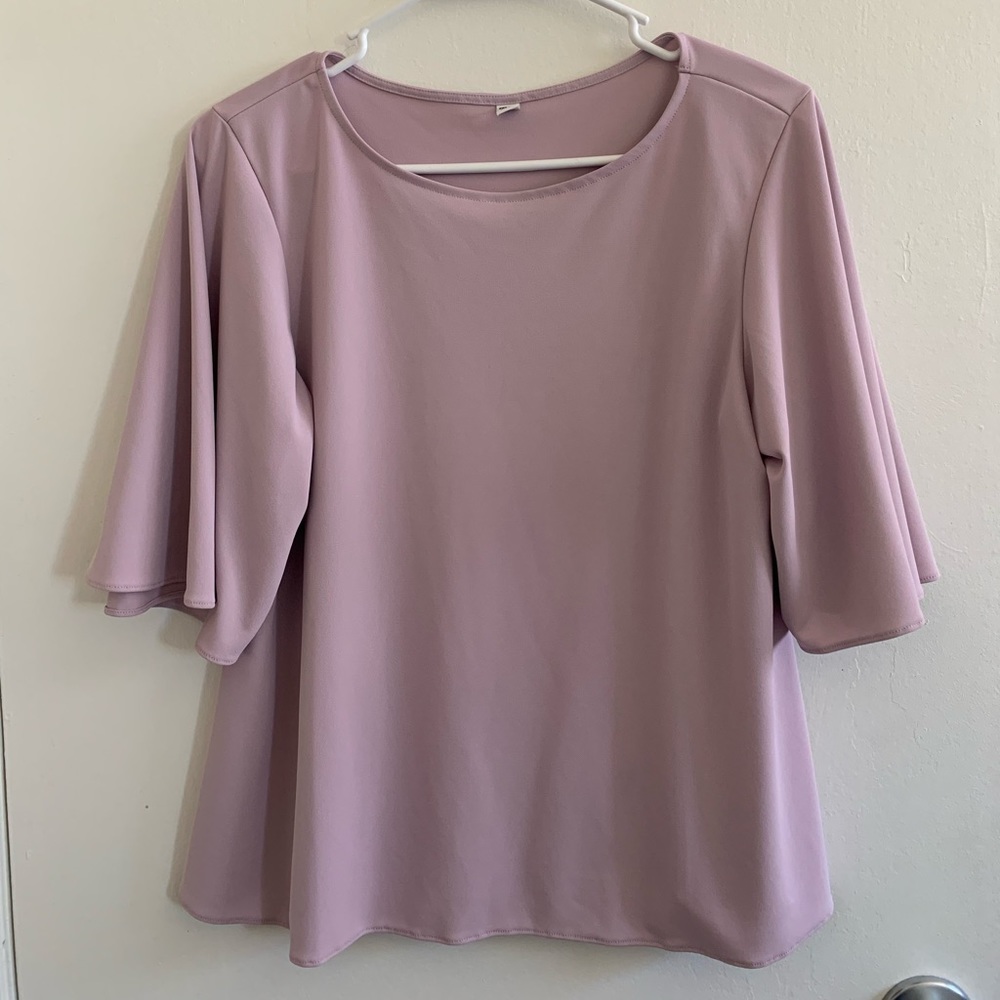 Smooth, Flowy Blouse UNIQLO
